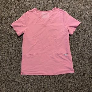 Figs Chalk Pink Casma 3 pocket scrub top